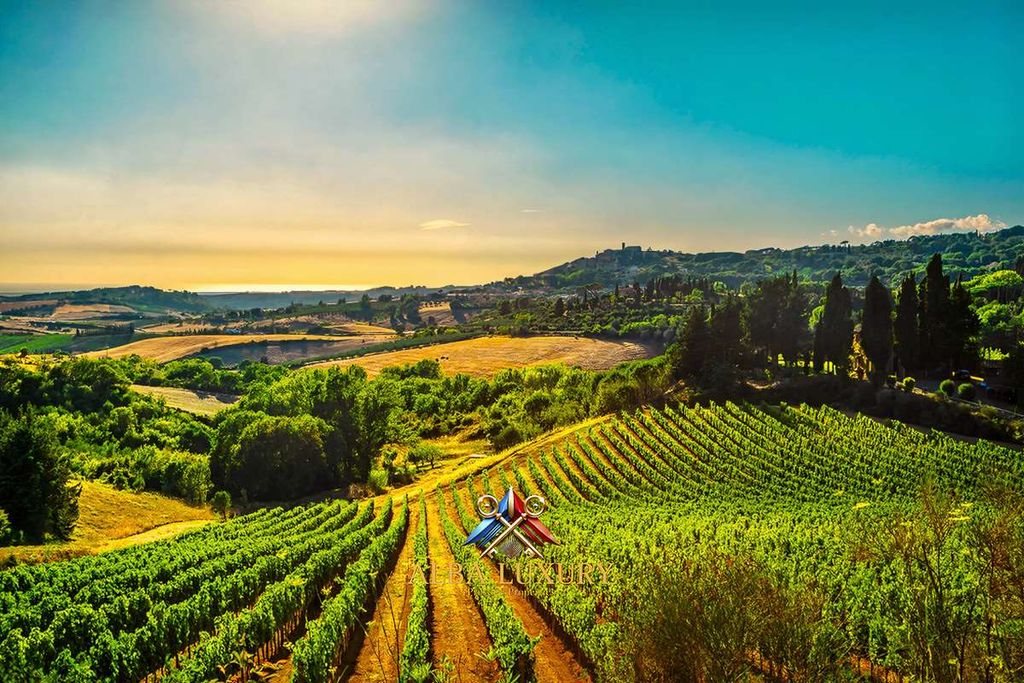 Property photo 3 of 28