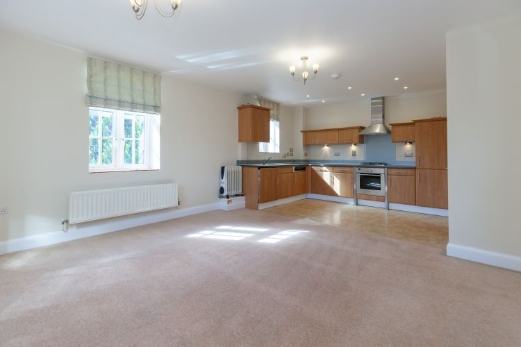 Property photo 2 of 9 218324