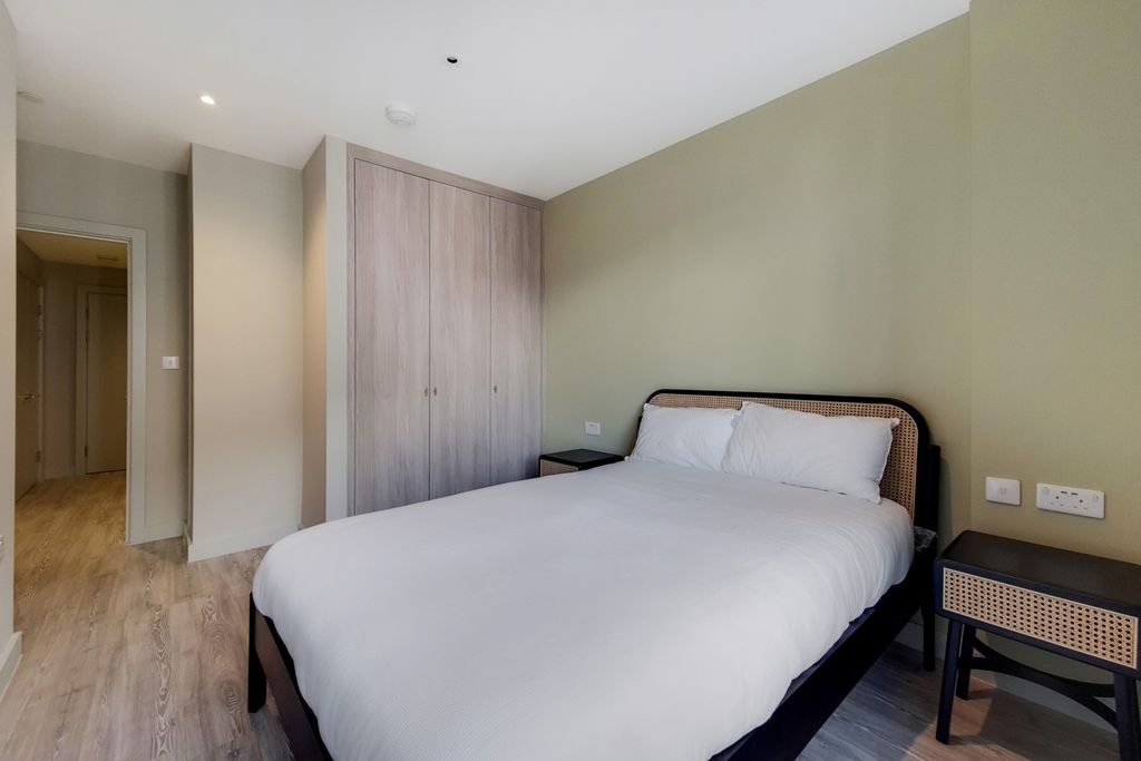 Property photo 2 of 18 09c0Cf62d4A9Be9A6F46060Ae665