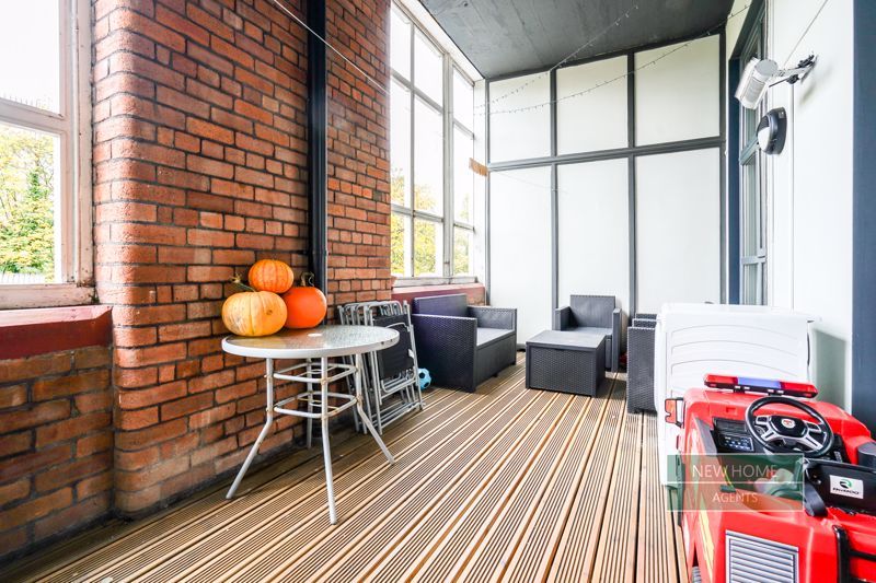 Property photo 3 of 22 Photo 5