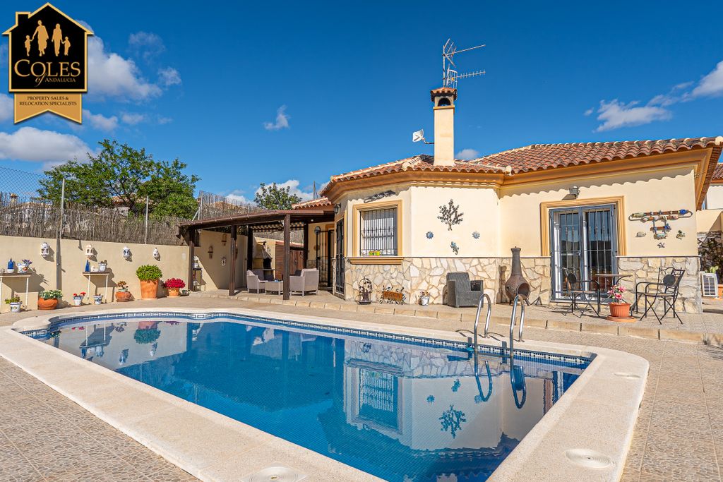 Property photo 1 of 26