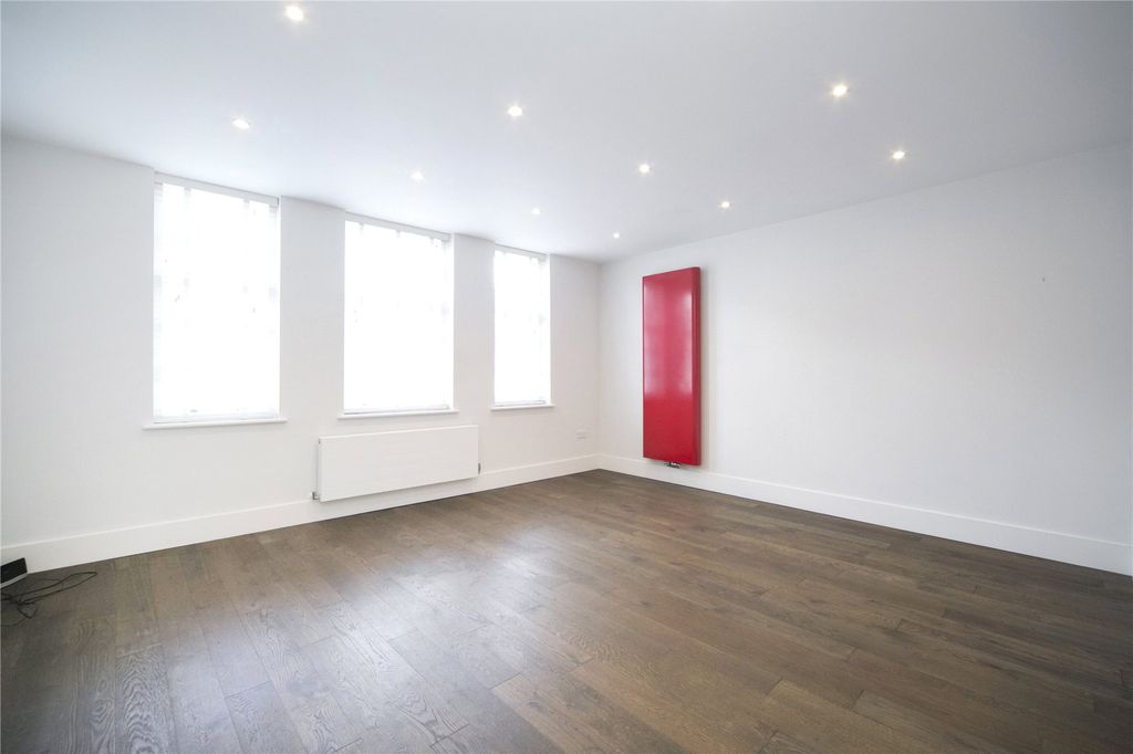 Property photo 2 of 10 Reception Room
