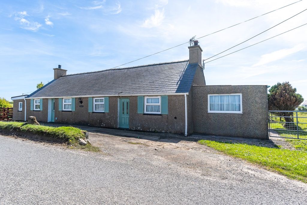 Property photo 1 of 22