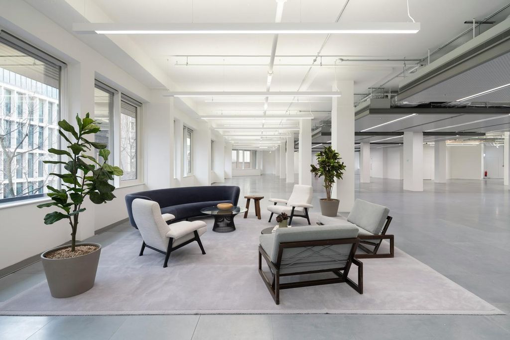 Property photo 3 of 17 2nd Floor - Cat A