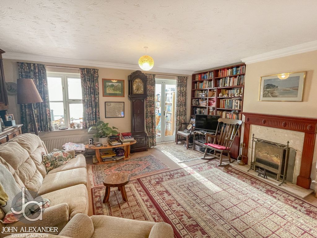 Property photo 3 of 24 20250129_103932619_0.5