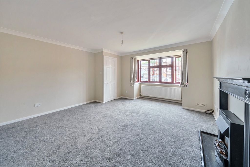 Property photo 3 of 19 Picture No. 05