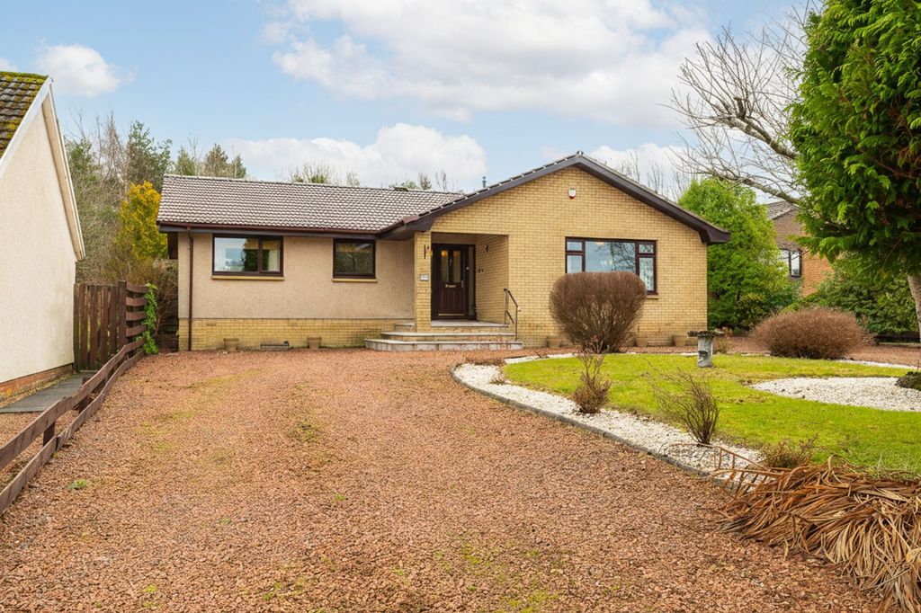 Property photo 1 of 39 Front View