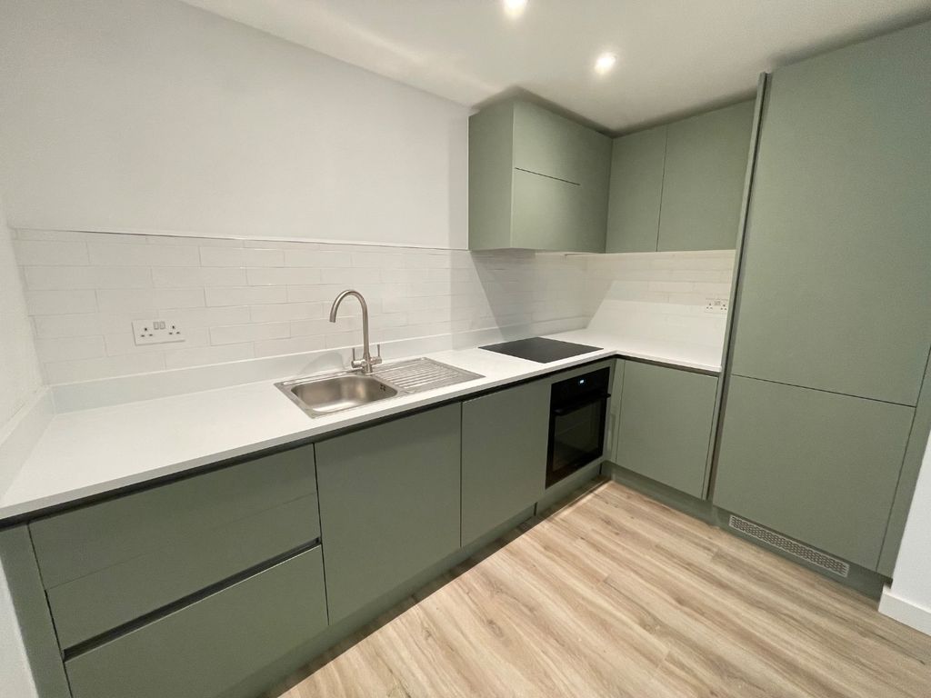 Property photo 3 of 7 3399044
