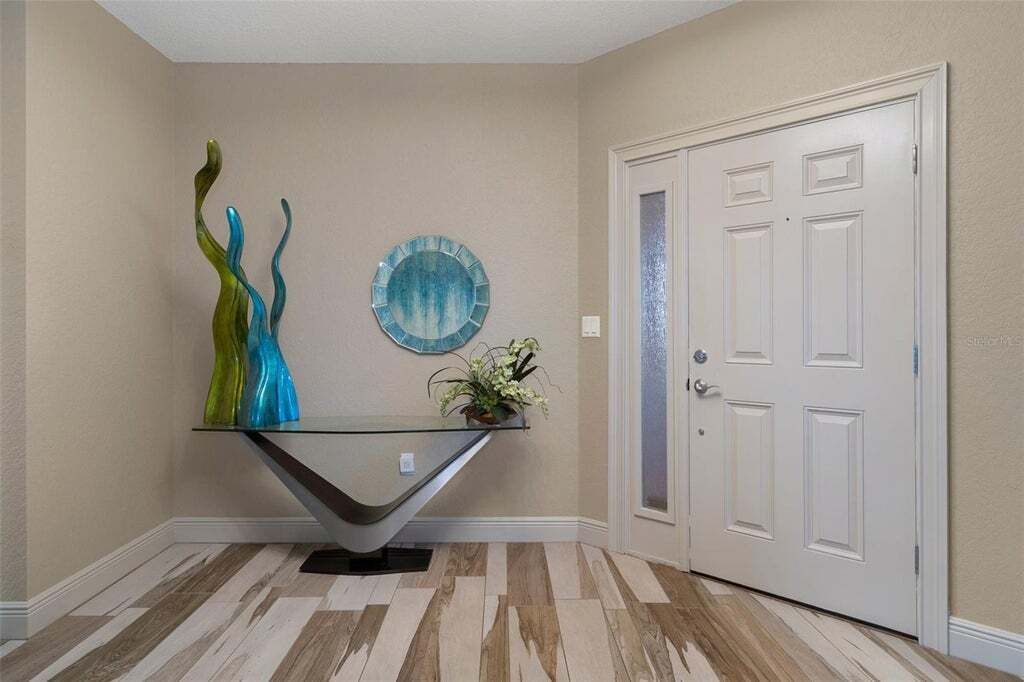 Property photo 3 of 5 <Alttext/>