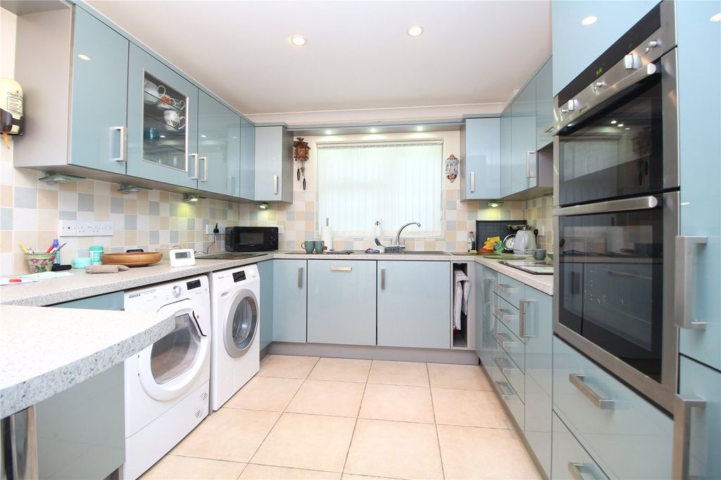 Property photo 3 of 11 Picture No. 04