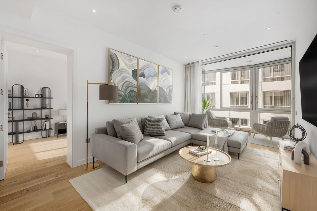 Property photo 2 of 12 Reception Room