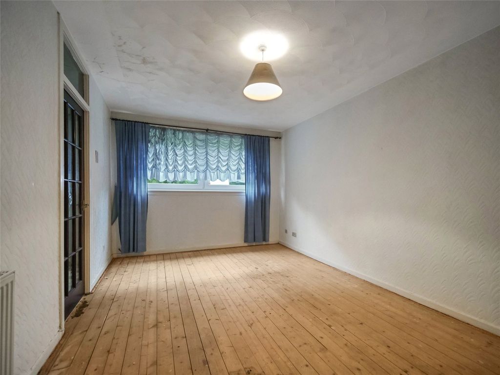 Property photo 3 of 12 Picture No. 05