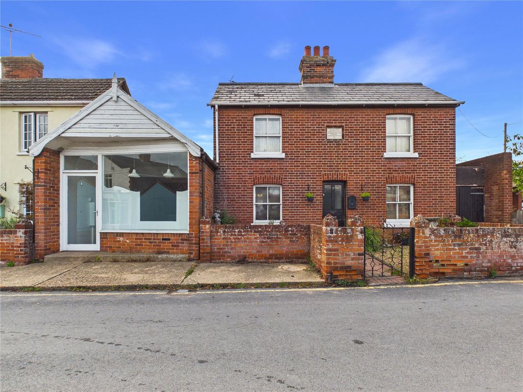 Property photo 1 of 21 Picture No. 05
