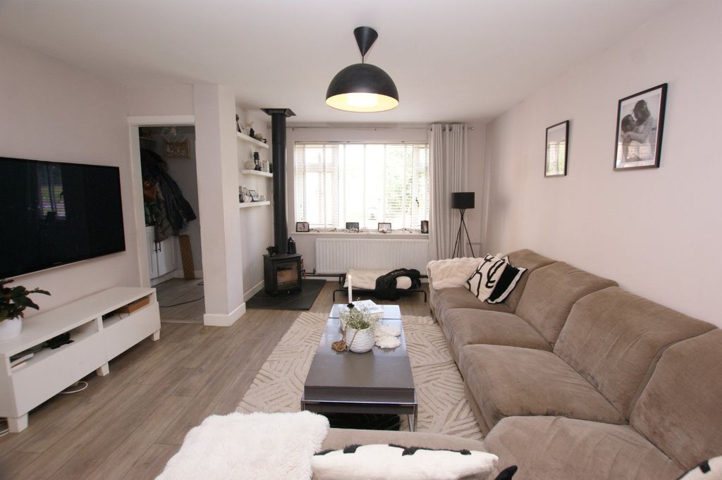 Property photo 2 of 12 Picture No. 06