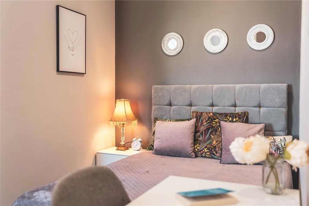 Property photo 2 of 11 Picture No. 02