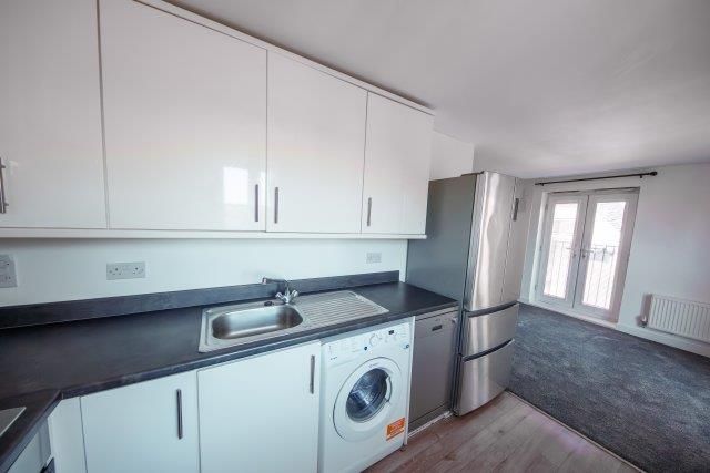Property photo 3 of 10 09.Jpg