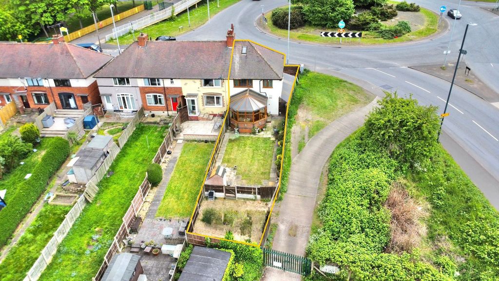 Property photo 1 of 32