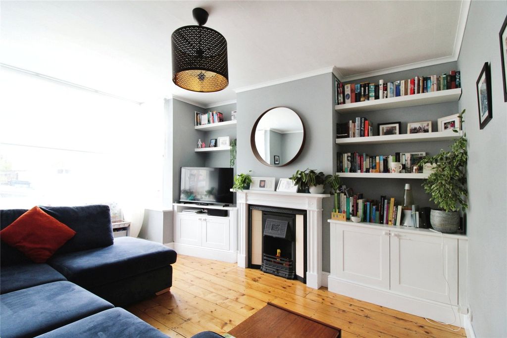 Property photo 1 of 17 Picture No. 15