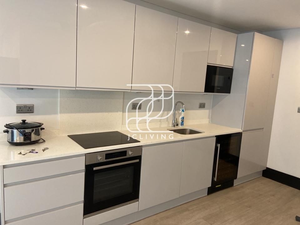 Property photo 1 of 11 2F98F8dc-Dd42-46Be-84B9-5cc82651c7F6.Jpeg