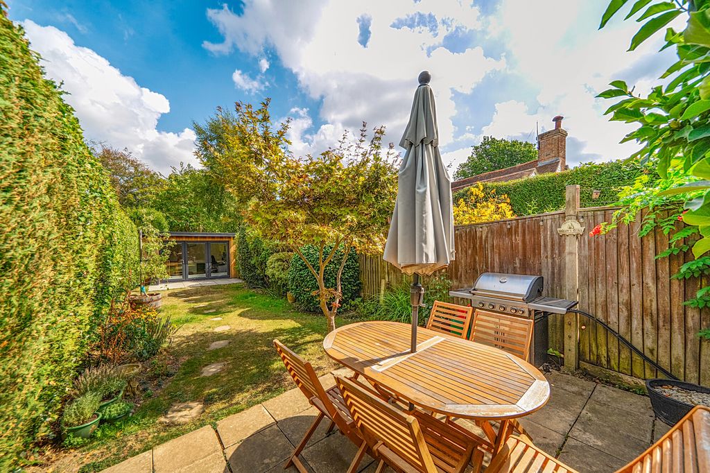 Property photo 3 of 17