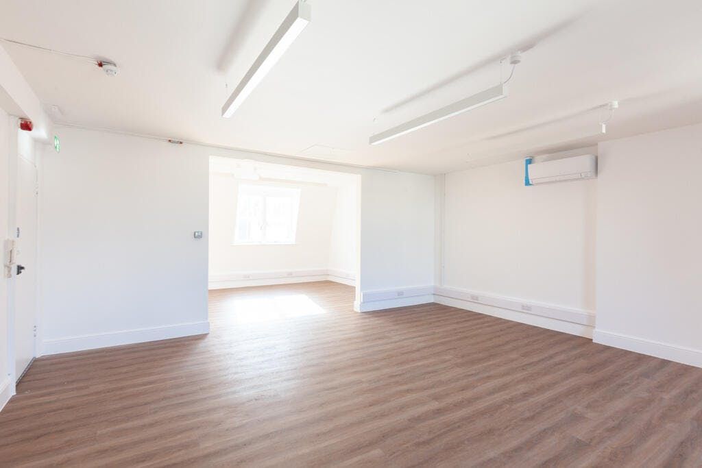 Property photo 1 of 10 4856c0760526d65Eb7Ed296A87732262.Jpeg