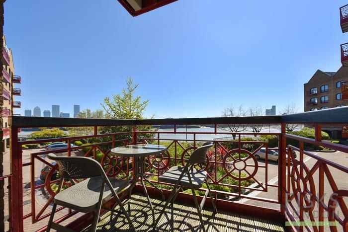 Property photo 3 of 15 37, Trafalgar Court (13)-700.Jpg