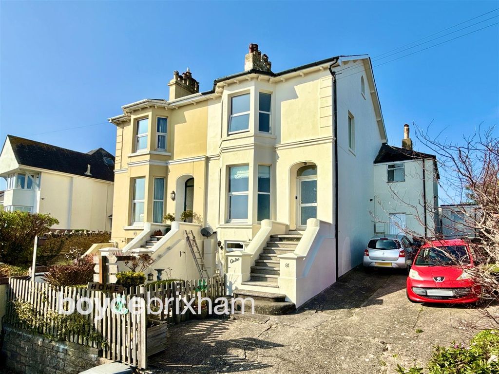 Property photo 1 of 25 Frontwm.Jpg