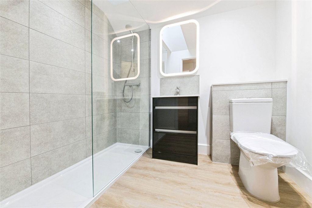 Additional image 13 of 2 bed flat for saleKerslakes Court, Honiton, Devon EX14