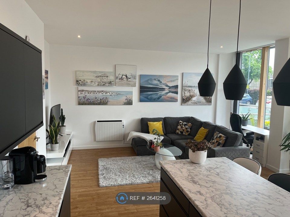 Property photo 1 of 19