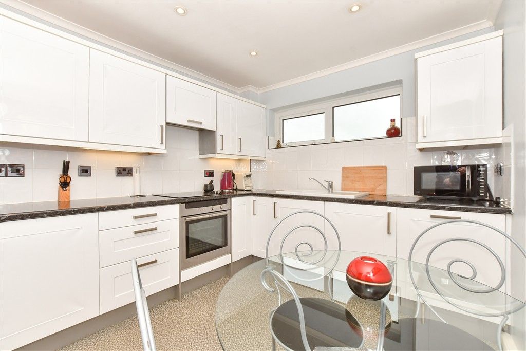 Property photo 3 of 10 Kitchen/ Diner