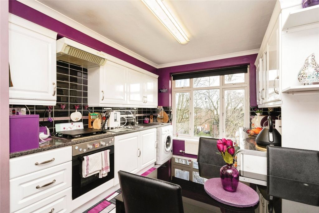 Property photo 1 of 17 Photography