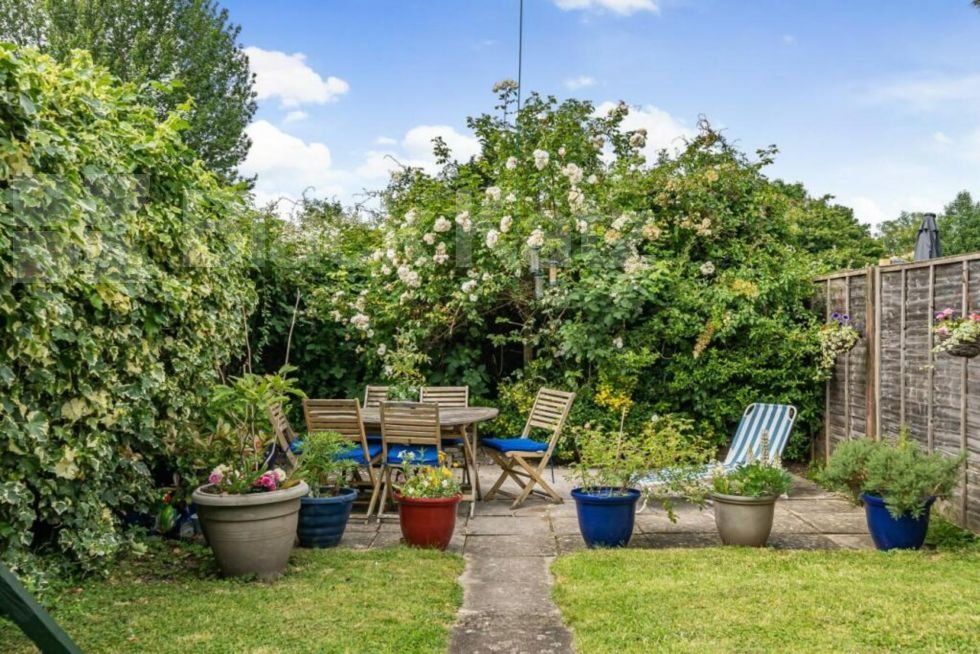 Property photo 3 of 10