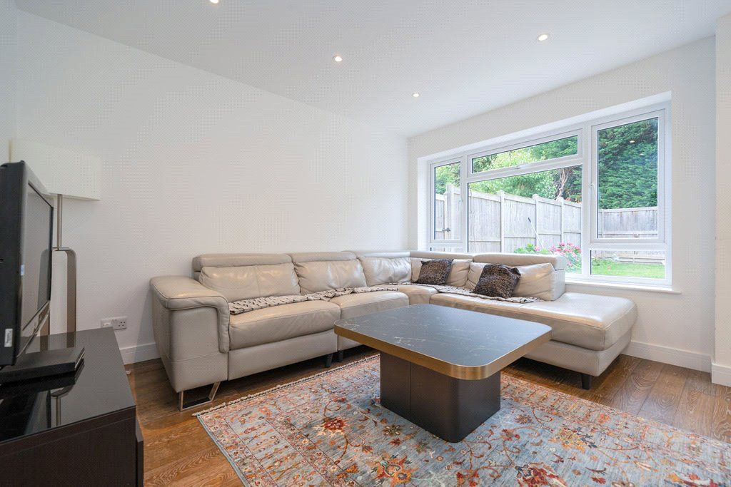 Property photo 2 of 18 Picture No. 03