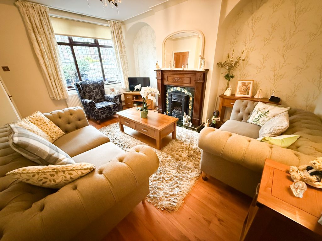 Property photo 2 of 19 Img_5765