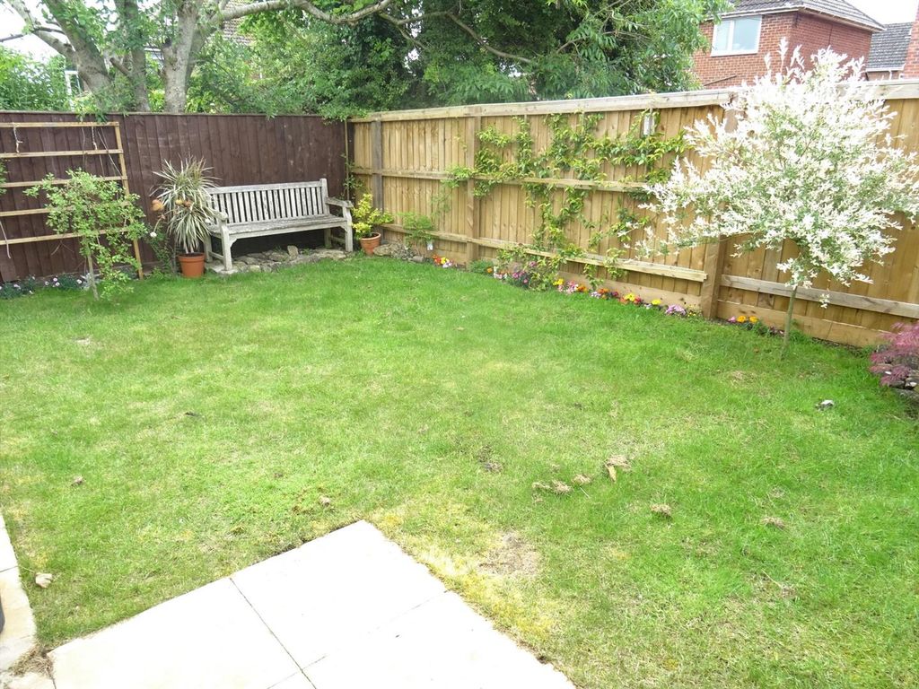 Property photo 2 of 12
