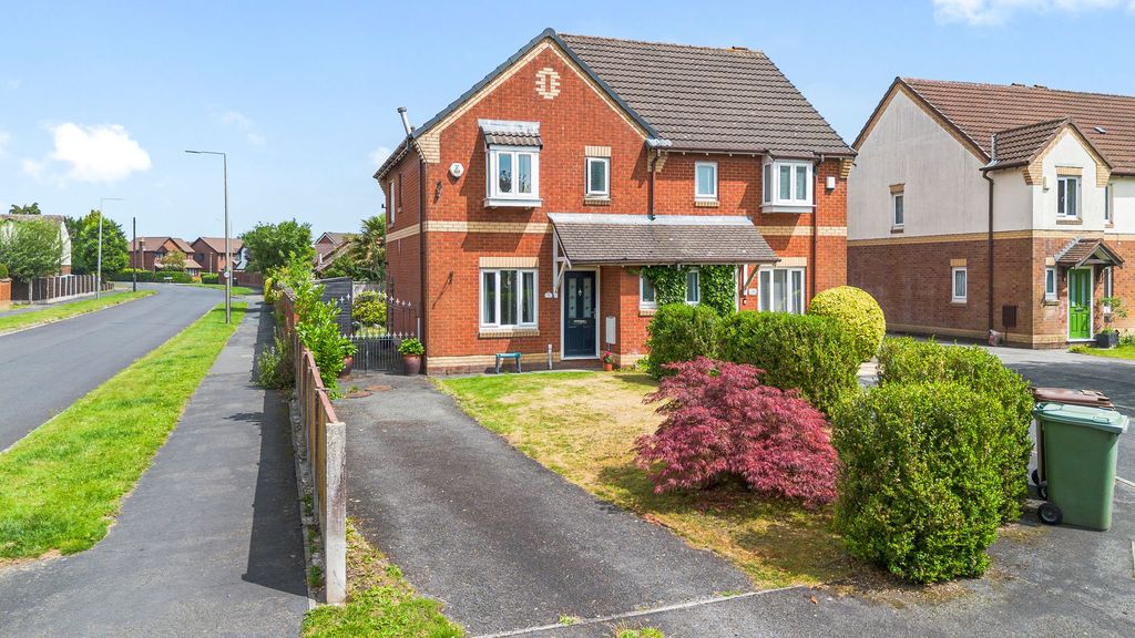 Property photo 1 of 16