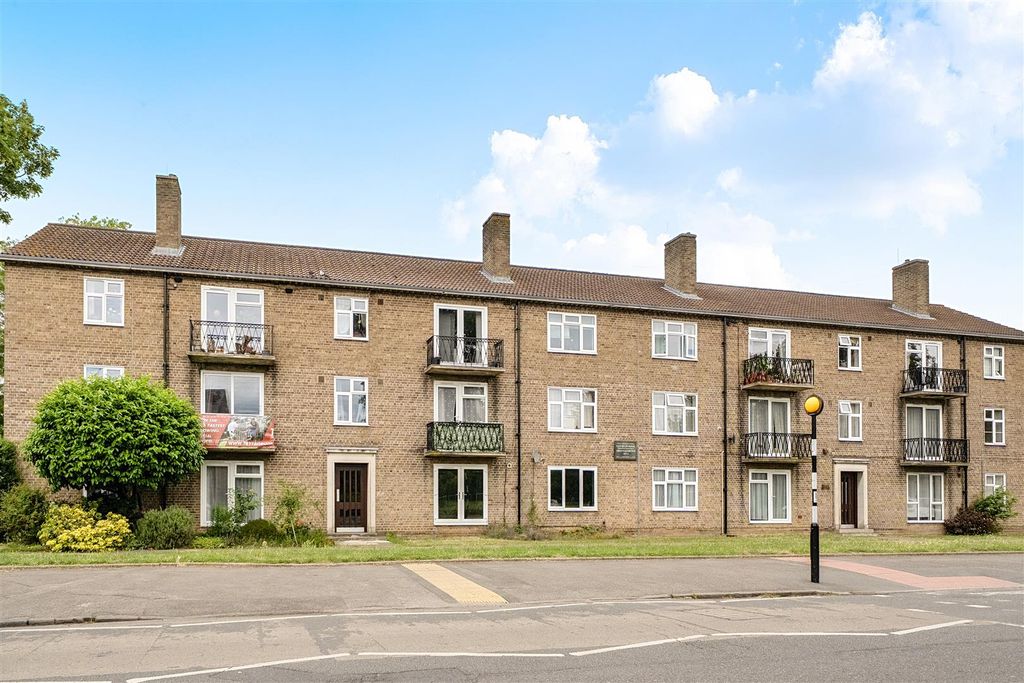 Property photo 1 of 13 1-6A29B00343F54-1477094-21-6A296A479B21c-Arw -1.Jp