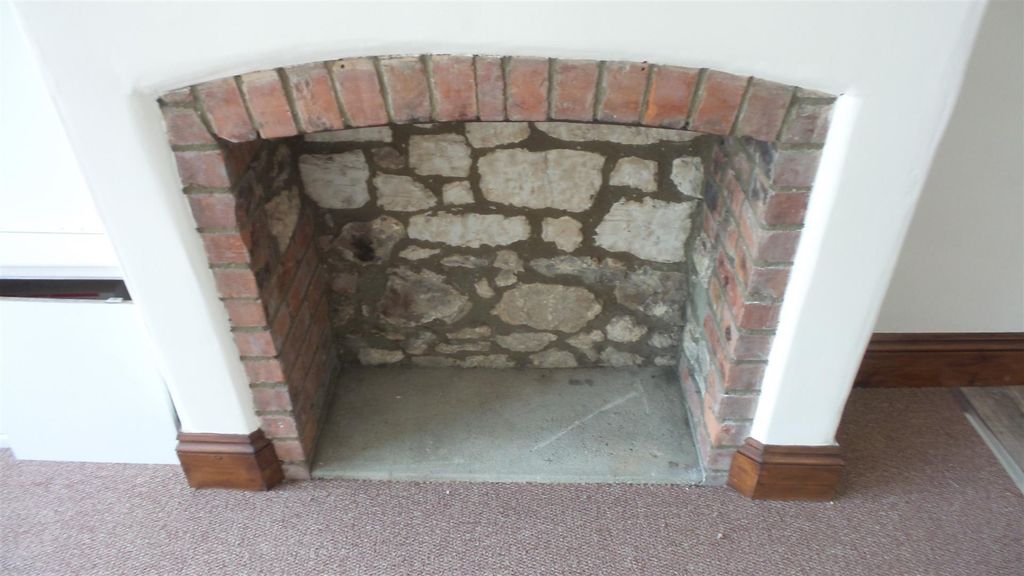 Property photo 3 of 6 20160811_152944.Jpg
