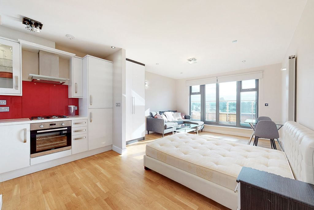 Property photo 1 of 15