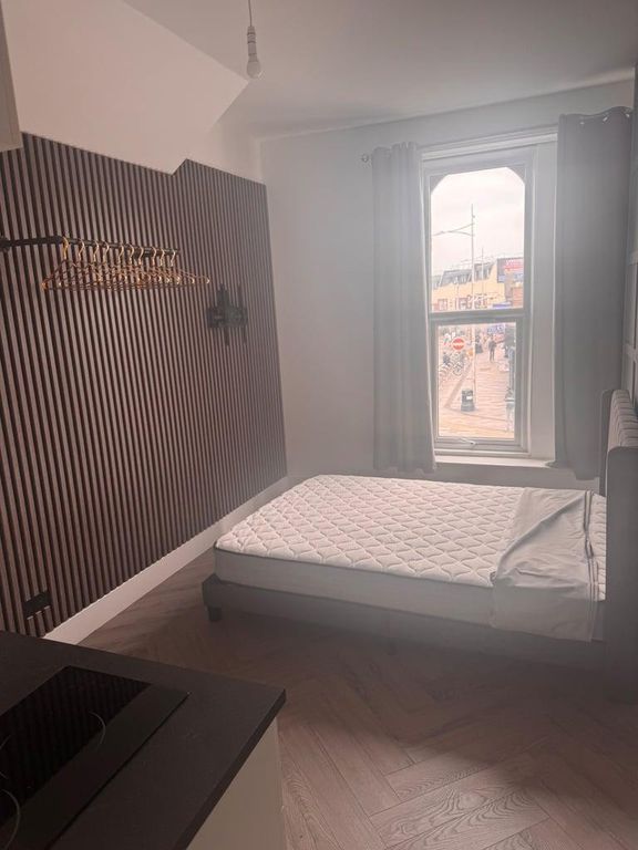 Property photo 2 of 12 Photo 2