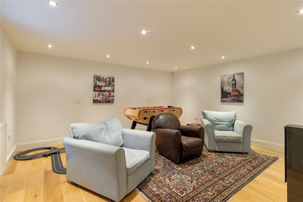 Additional image 10 of 6 bed detached house for saleTrinity Lane, Great Shelford, Cambridgeshire CB22