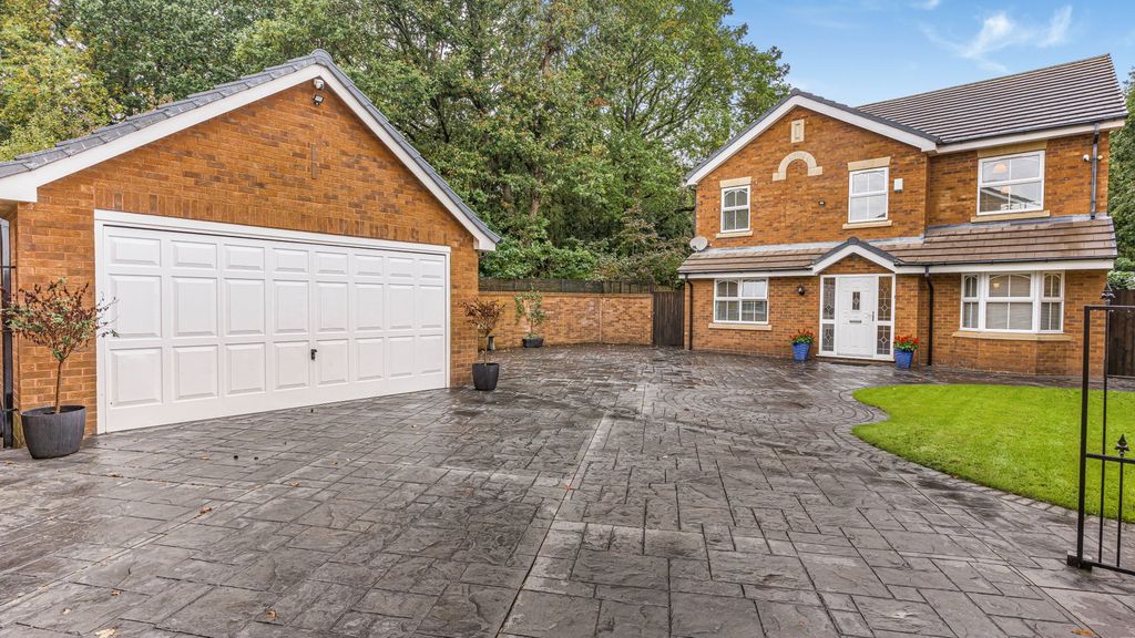 Property photo 1 of 45