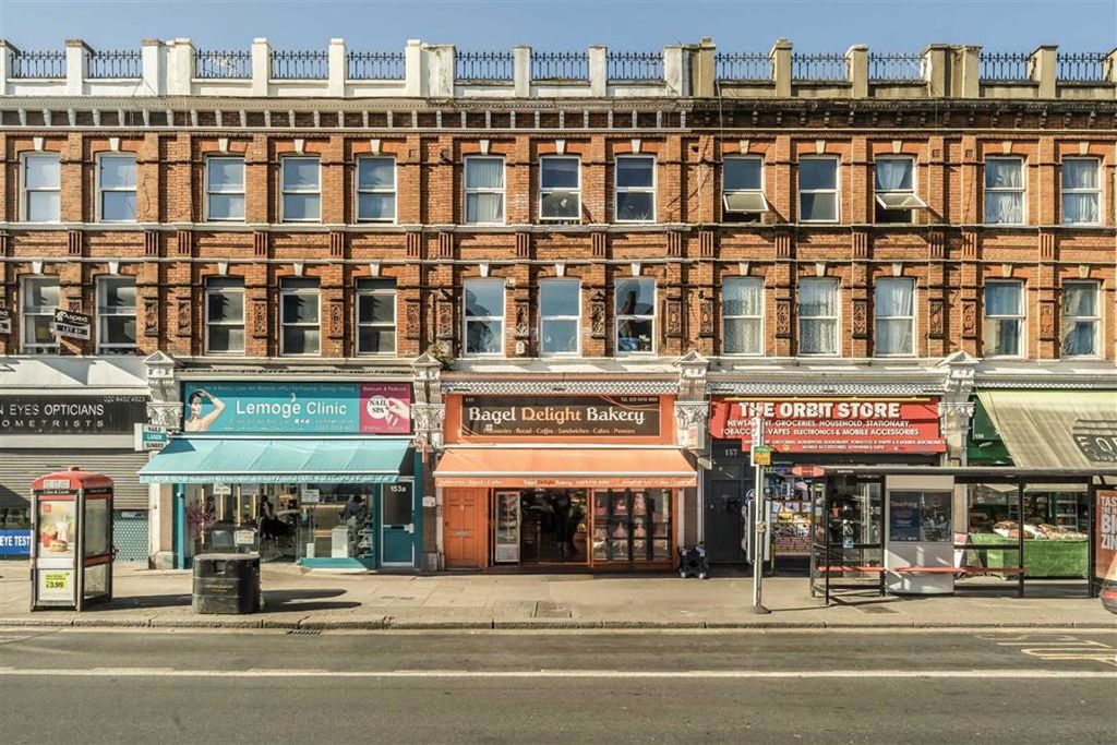 Property photo 1 of 5