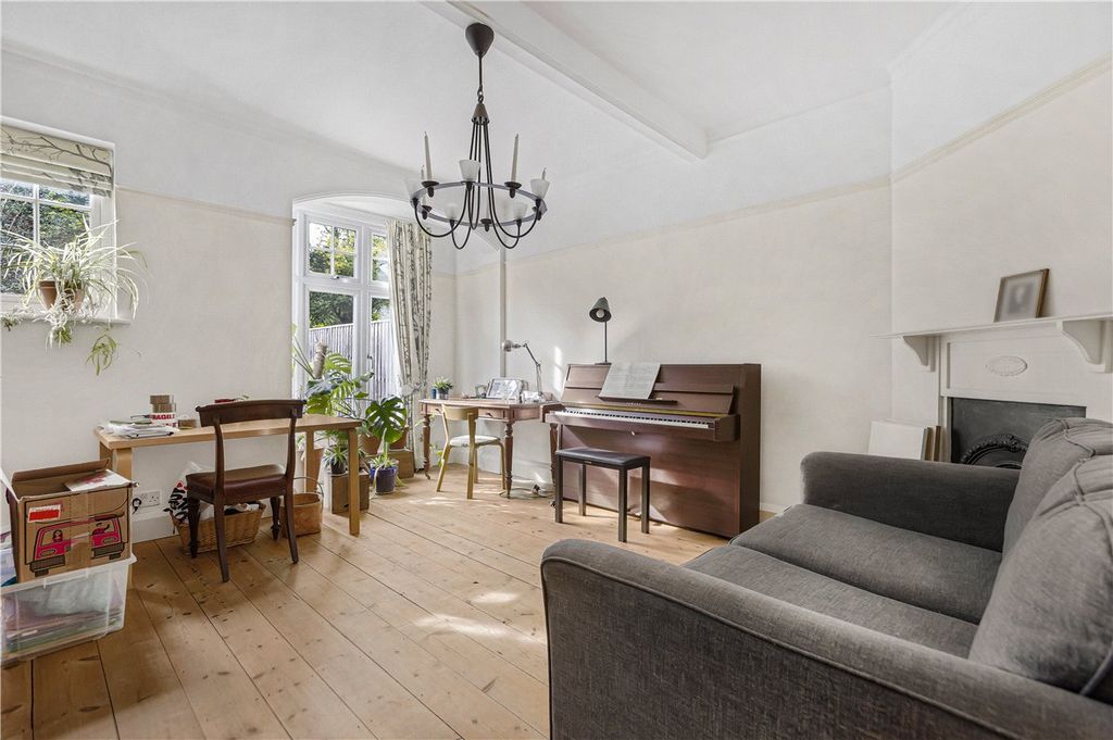 Property photo 3 of 14 Picture No. 25