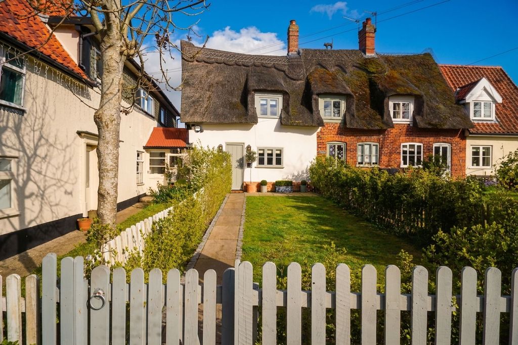 Property photo 1 of 19