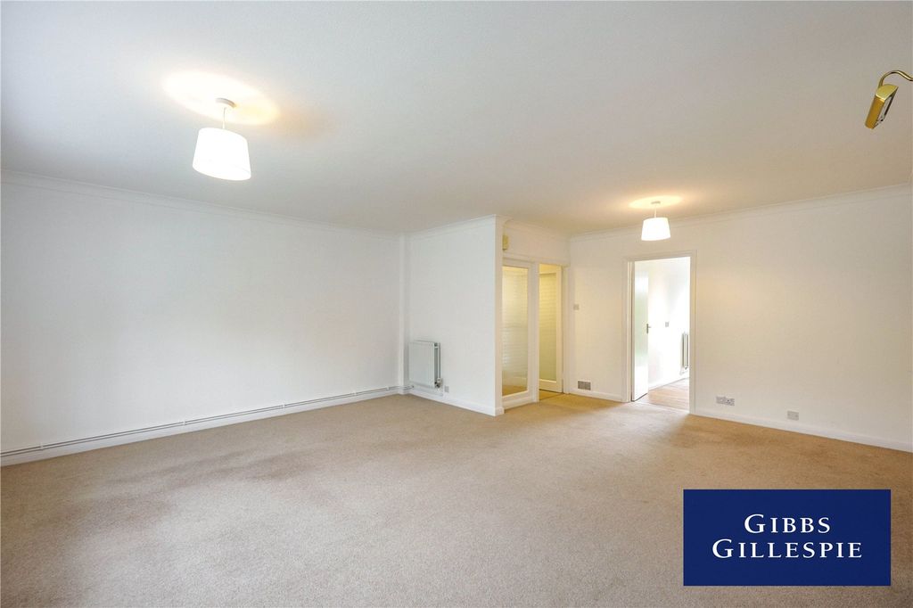 Property photo 3 of 10 5