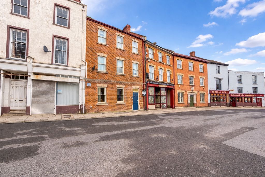 Property photo 2 of 7 4910902