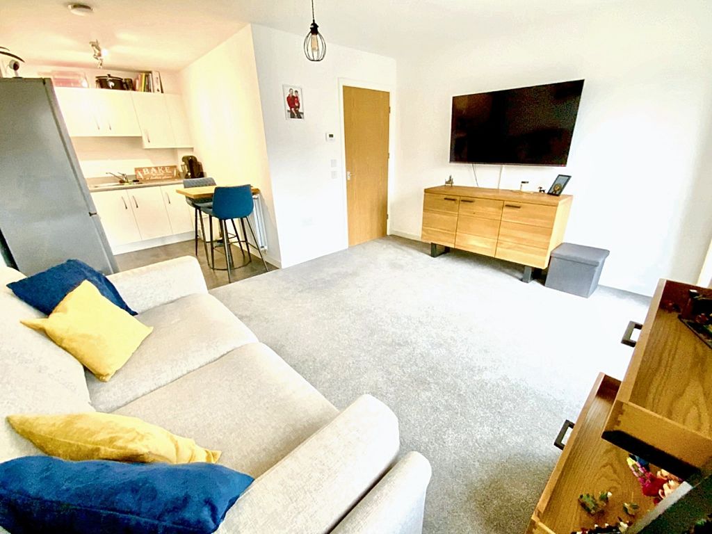 Property photo 3 of 22 3123776
