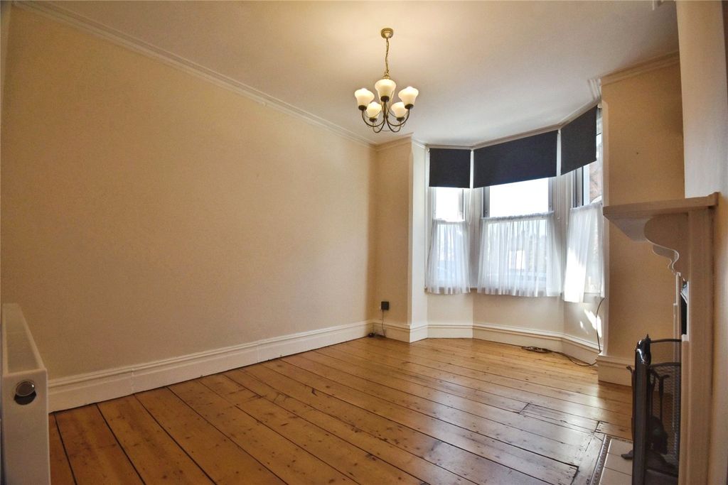 Property photo 2 of 11 Picture No. 04