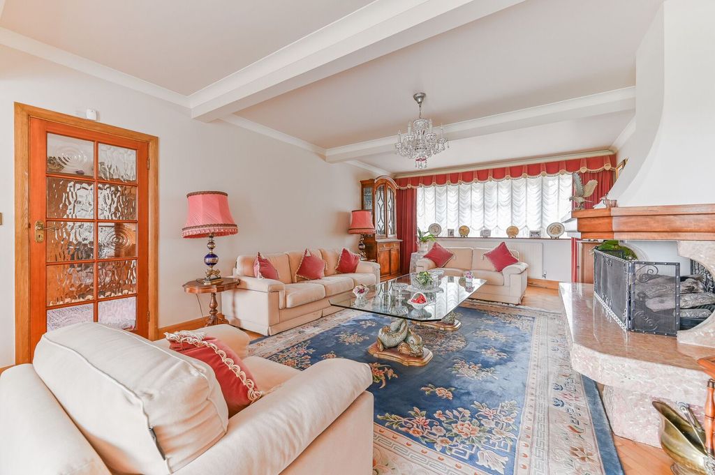 Additional image 25 of 5 bed detached house for saleGrimwade Avenue, Lloyd Park, Croydon CR0